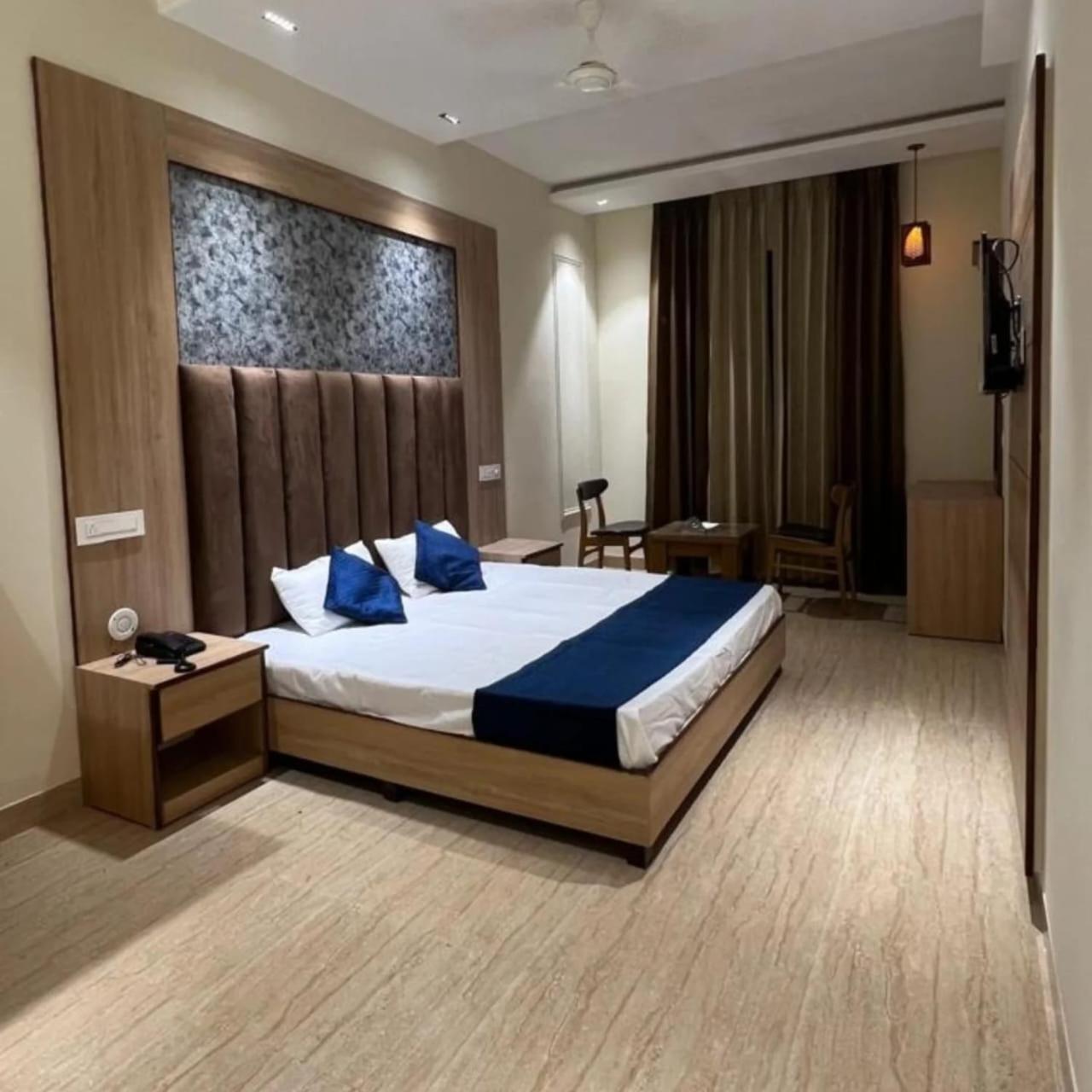 The Hotel Soho Zirakpur Exteriér fotografie